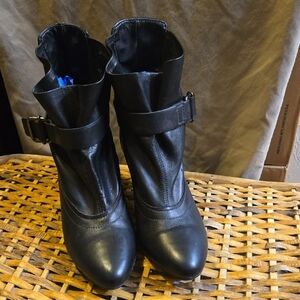 Flexx USA Womens Black Booties